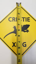 Load image into Gallery viewer, Sign - Crestie Xing - Crested Gecko
